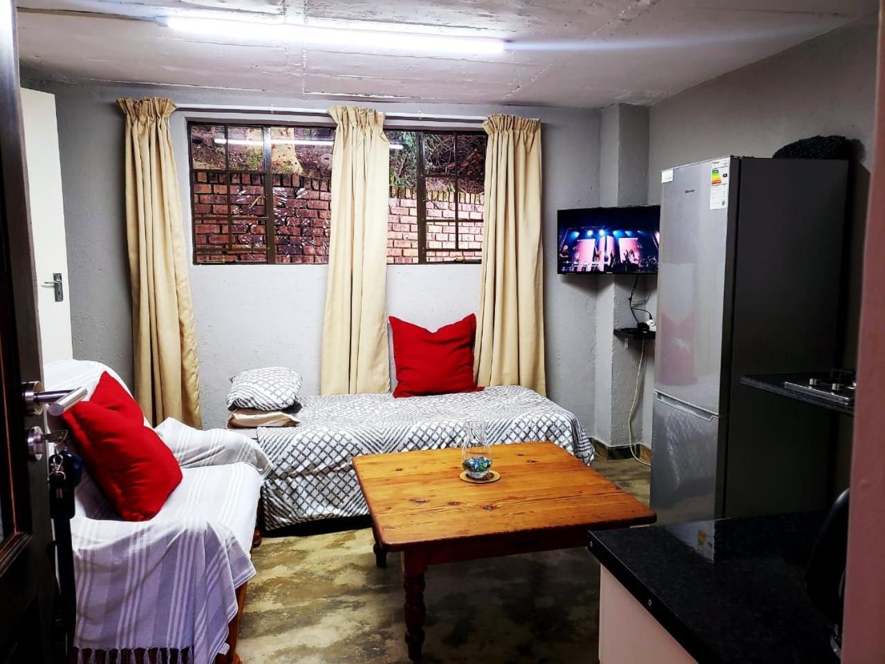 13 @ Rhinoroad Nelspruit Daire Mbombela Dış mekan fotoğraf