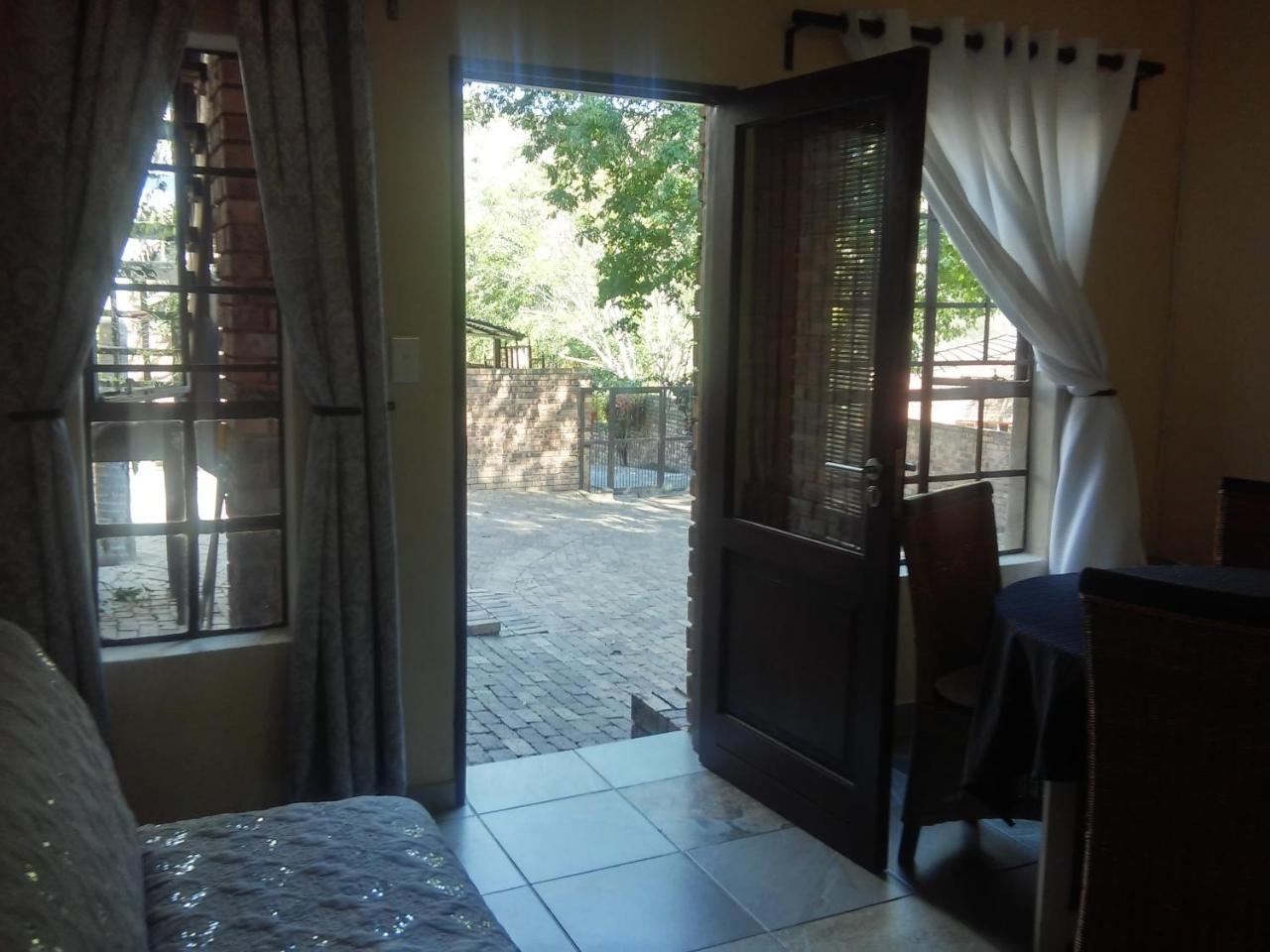 13 @ Rhinoroad Nelspruit Daire Mbombela Dış mekan fotoğraf